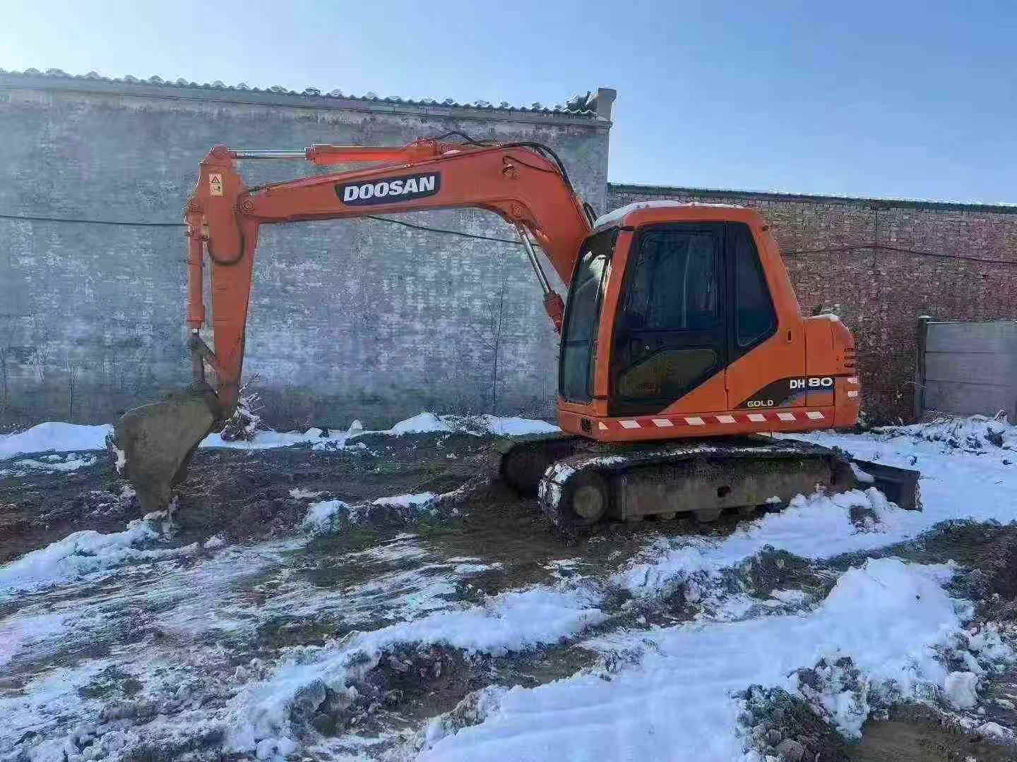 Used Doosan DX80 Excavator 2016 Model / 3