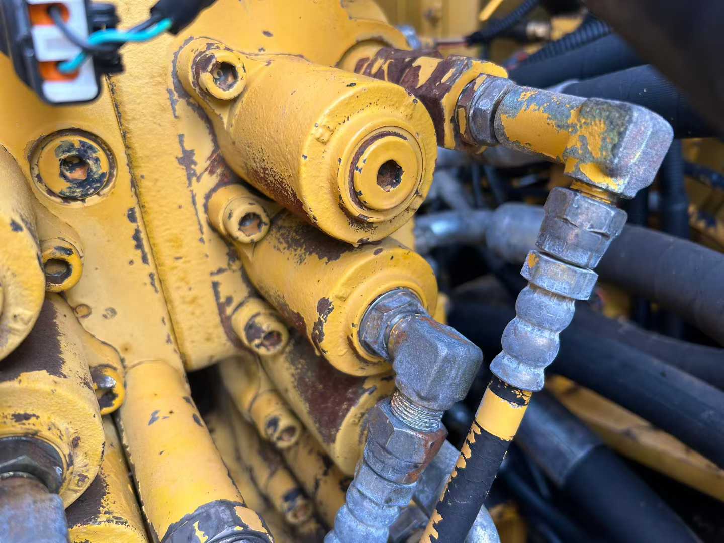 Used Kato HD820 Excavator 2016 Model / 3