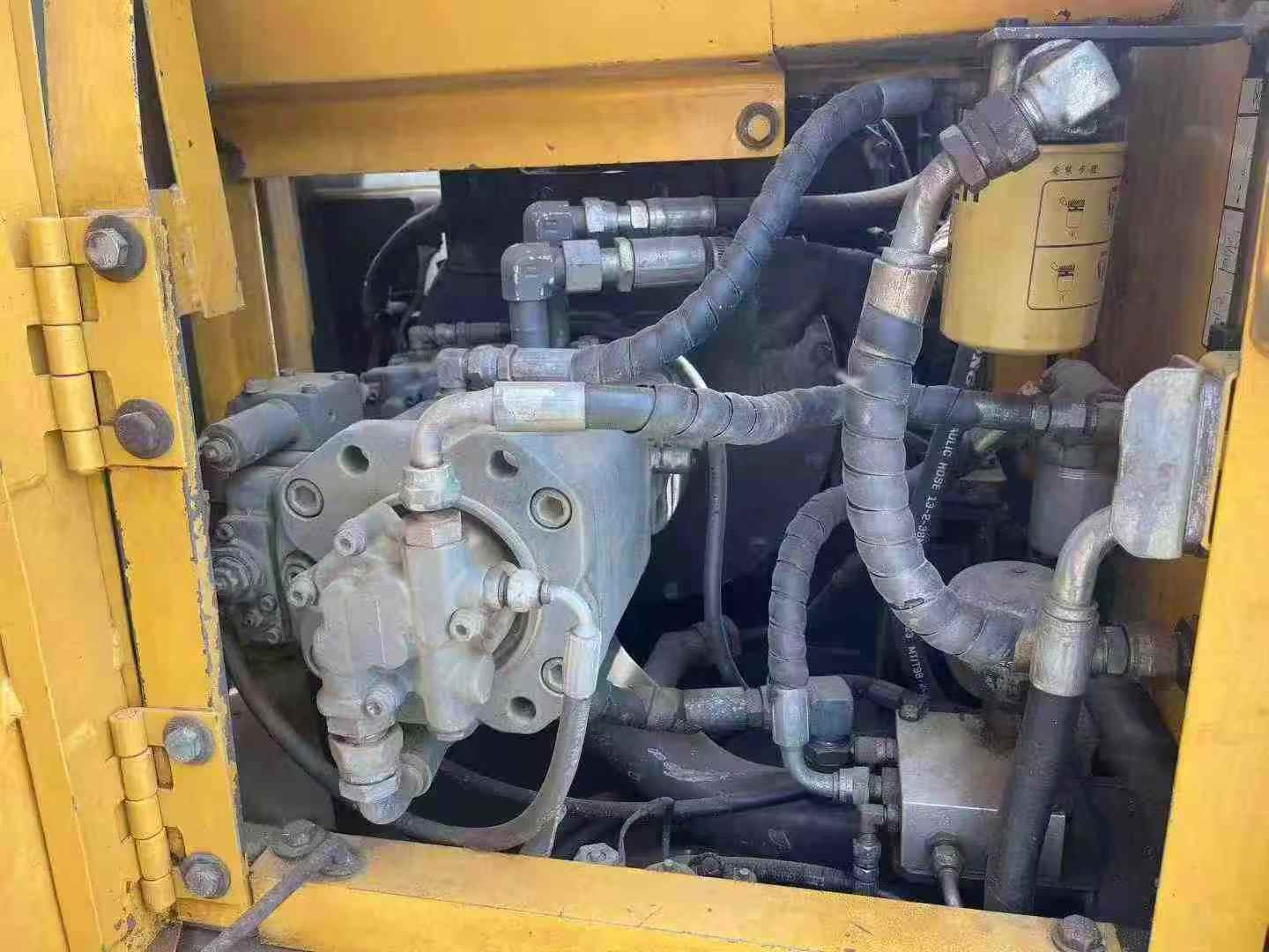 Used Volvo EC140DL Excavator 2016 Model / 7