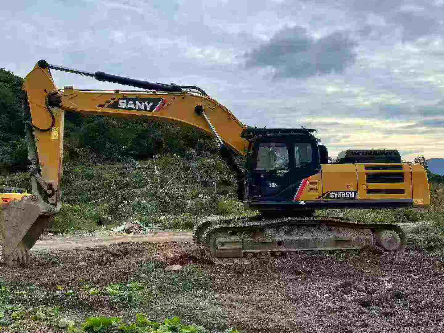 Used Sany SY365H Excavator 2021 Model / 2