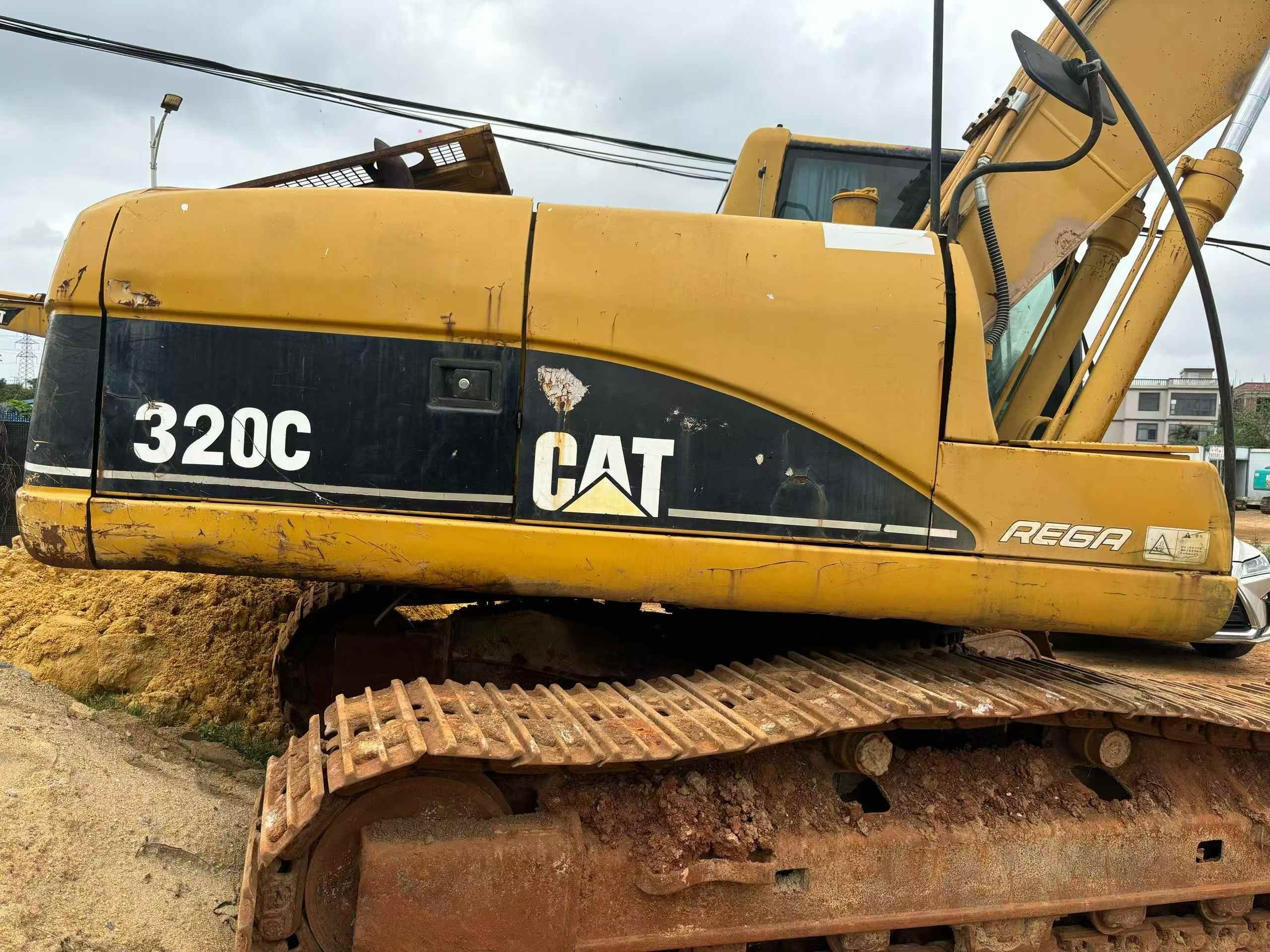 Used Caterpillar CT20 Excavator 2016 Model / 2