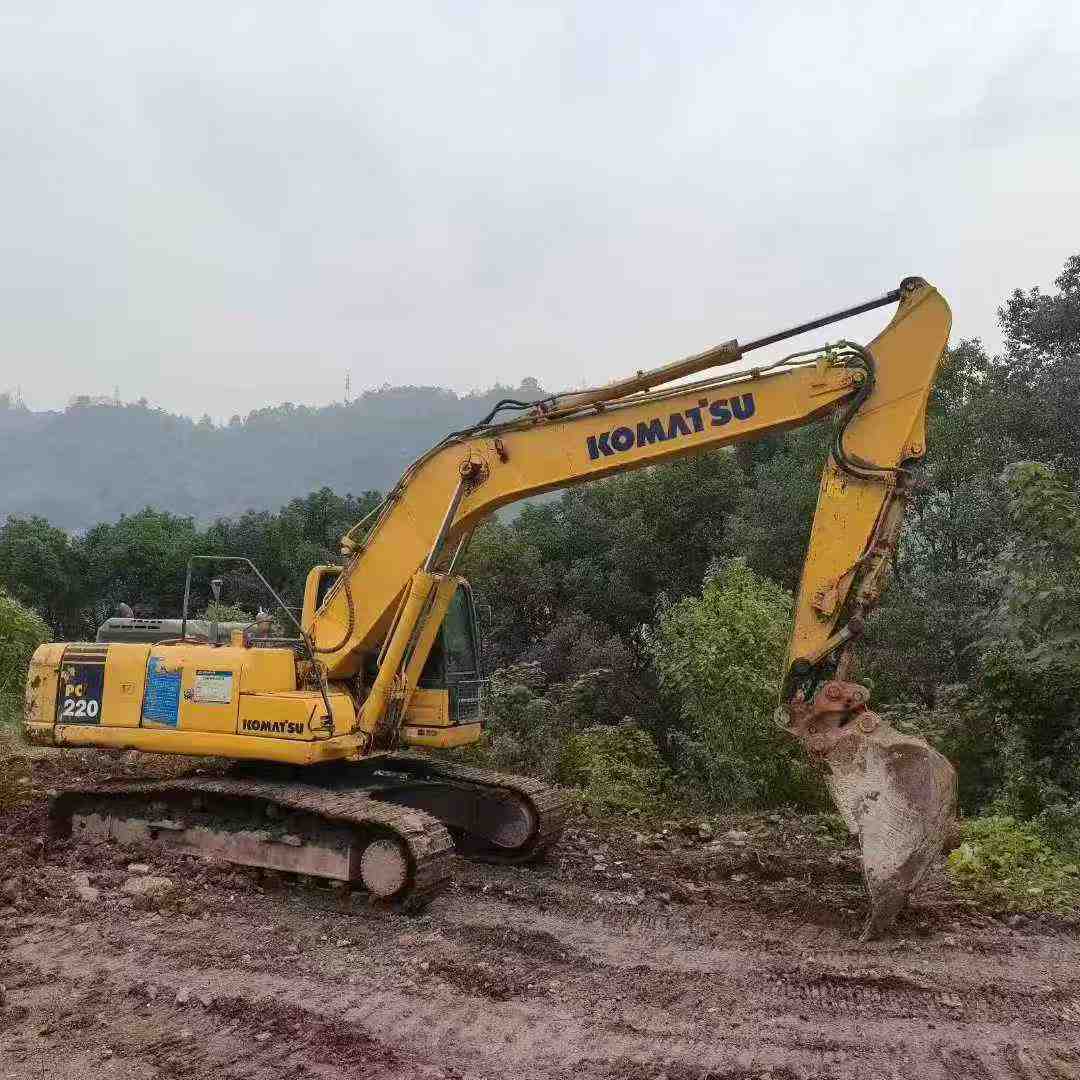 Used Komatsu PC220 Excavator 2019 Model