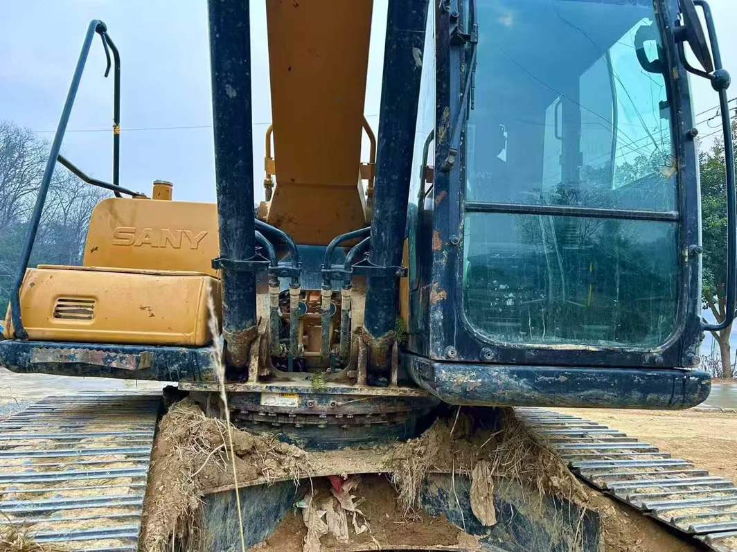 Used Sany SY205H Excavator 2021 Model / 7