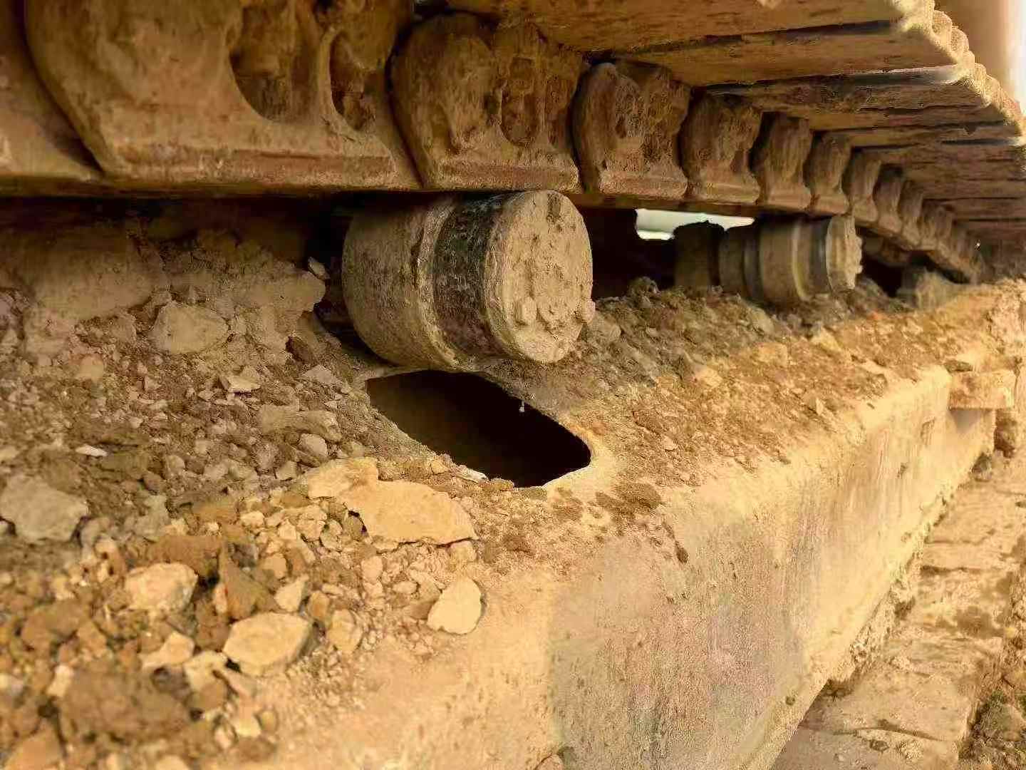 Used Caterpillar 320D Excavator 2016 Model / 5