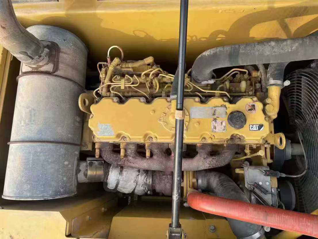 Used Caterpillar 323D2L Excavator 2017 Model / 8