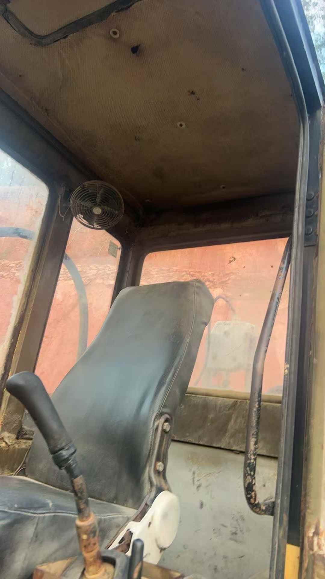 Used Caterpillar CT20 Excavator 2016 Model / 7