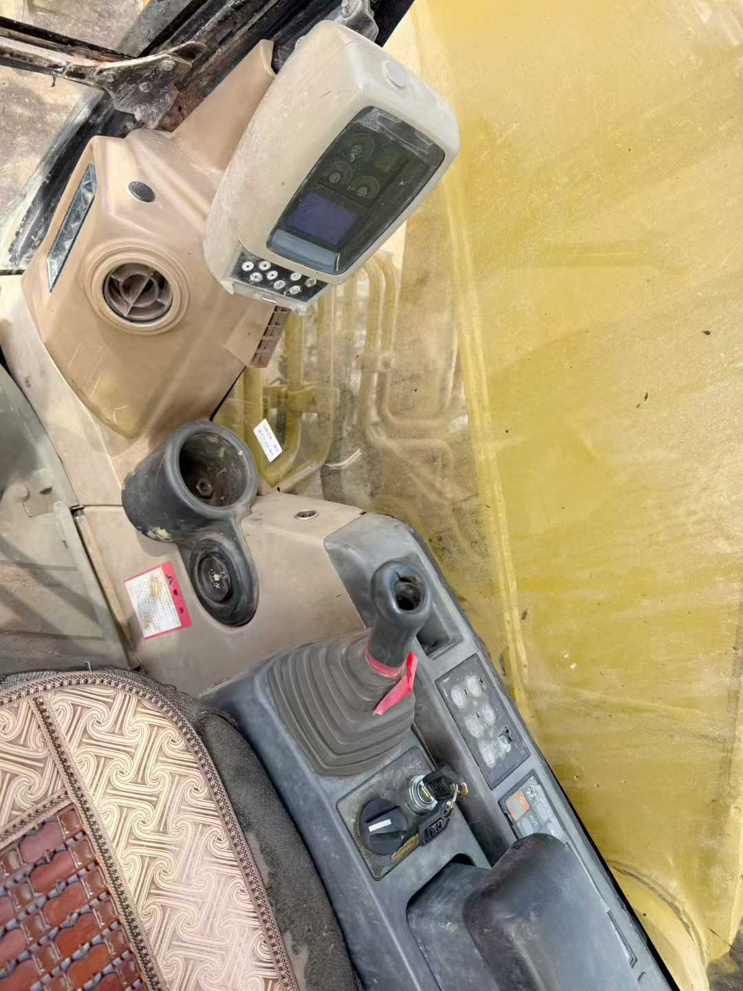 Used Caterpillar 320C Excavator 2016 Model / 4