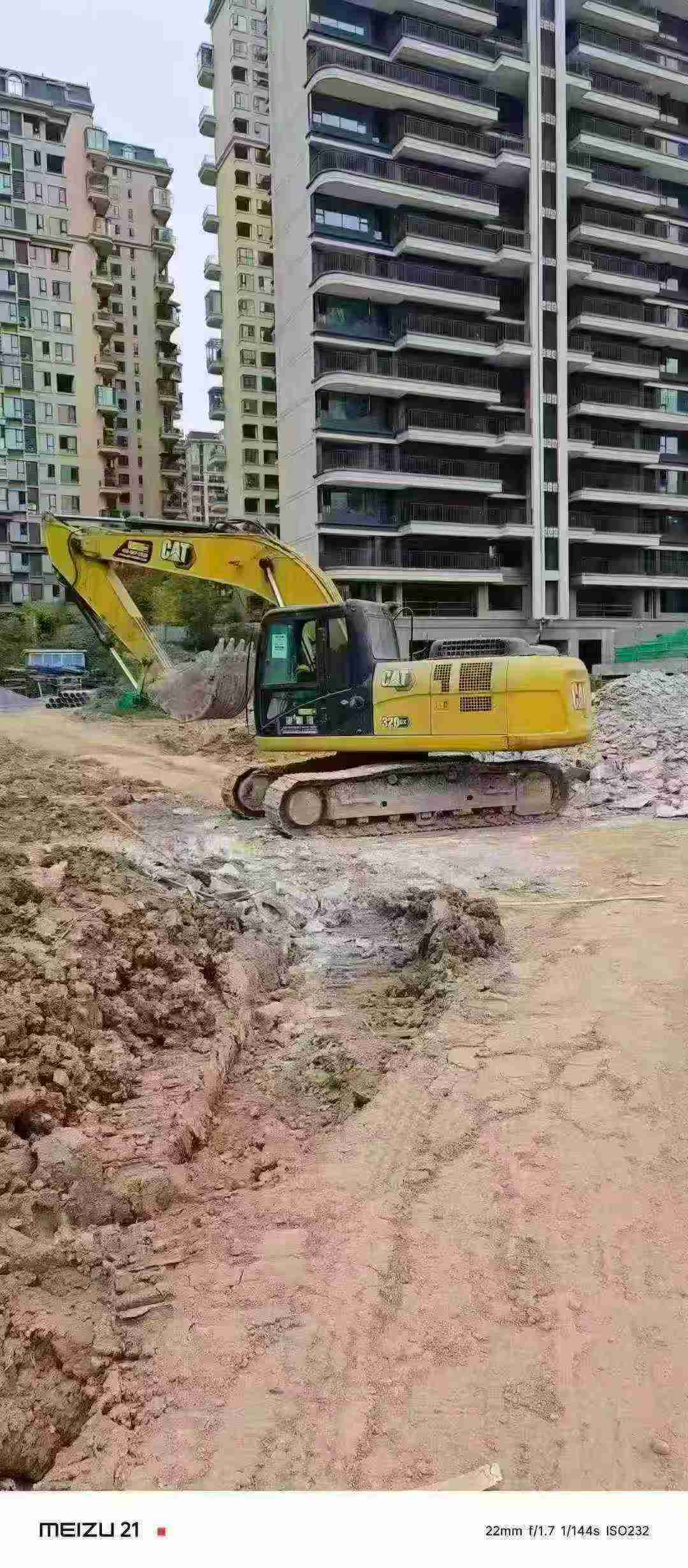 Used Caterpillar CT20 Excavator 2021 Model / 8