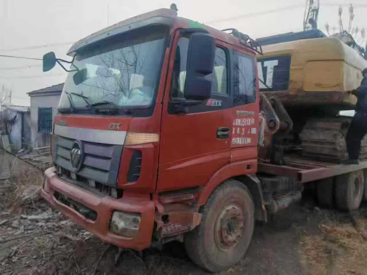Used Caterpillar CT20 Excavator 2012 Model / 3