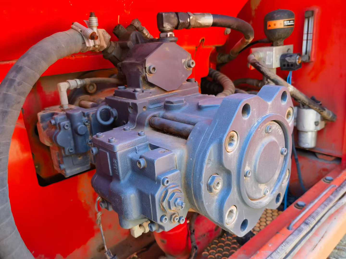 Used Doosan DH220-9E Excavator 2016 Model / 4