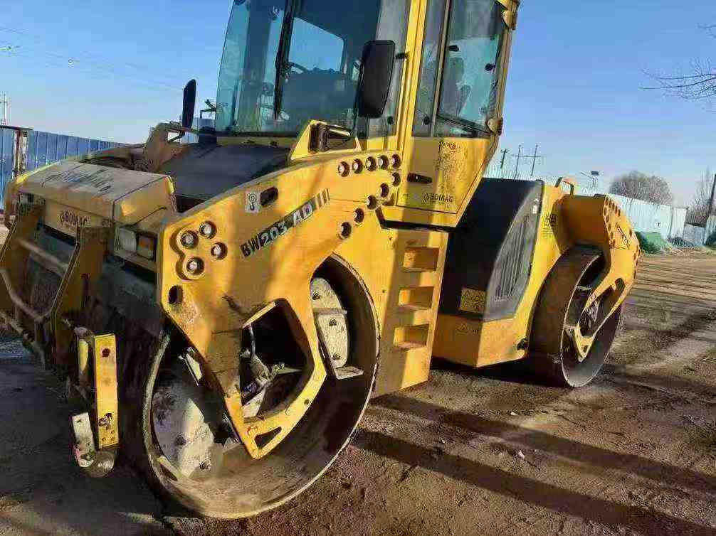 Used XCMG XE150 Excavator 2022 Model / 2