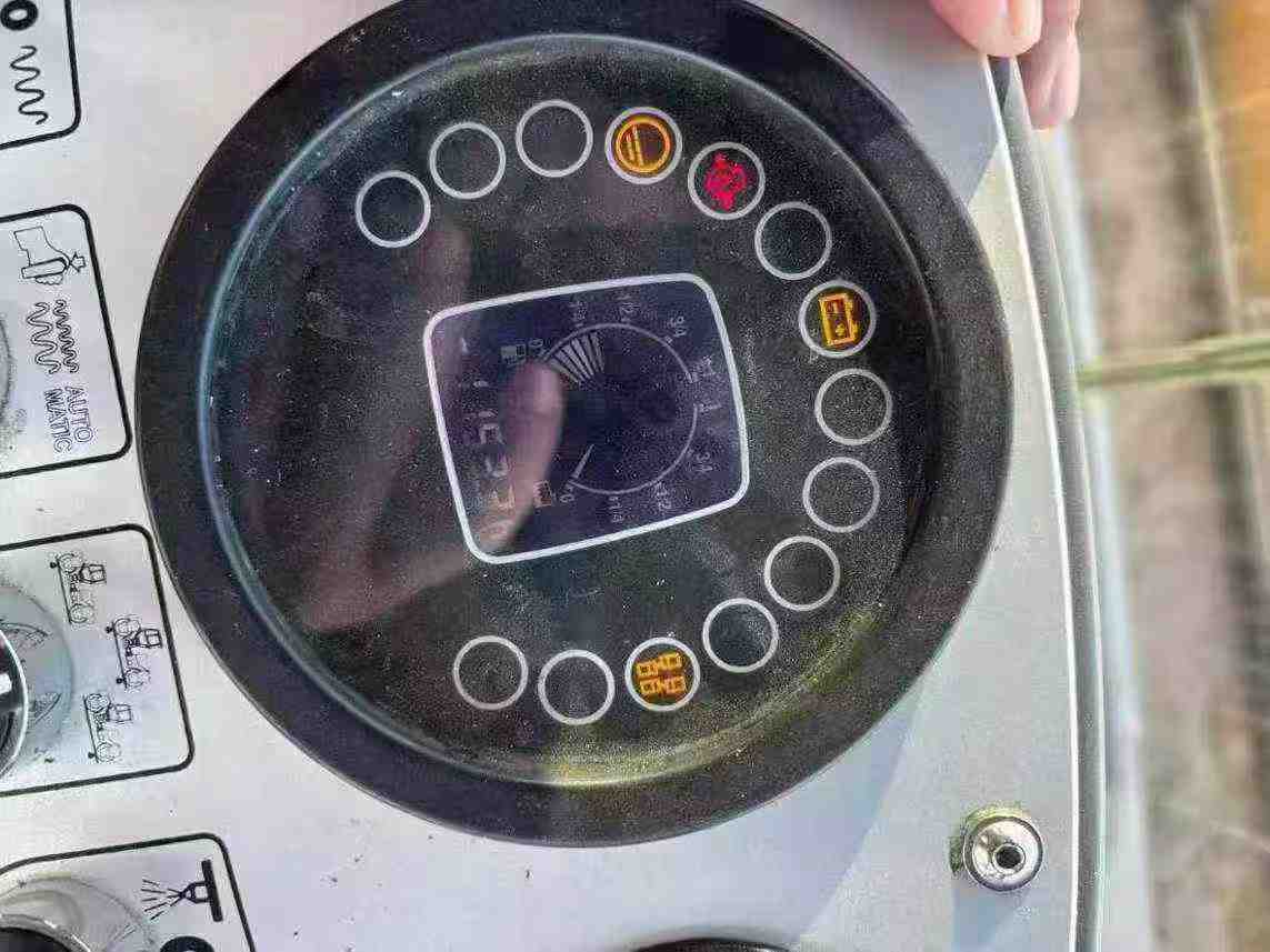 Used XCMG XE150 Excavator 2022 Model / 8