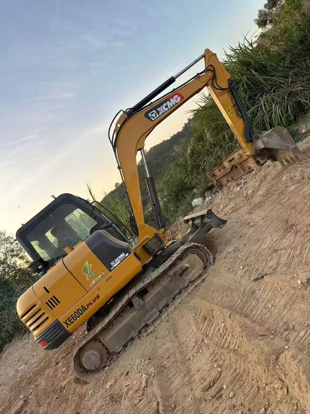 Used XCMG XE60 Excavator 2016 Model / 2