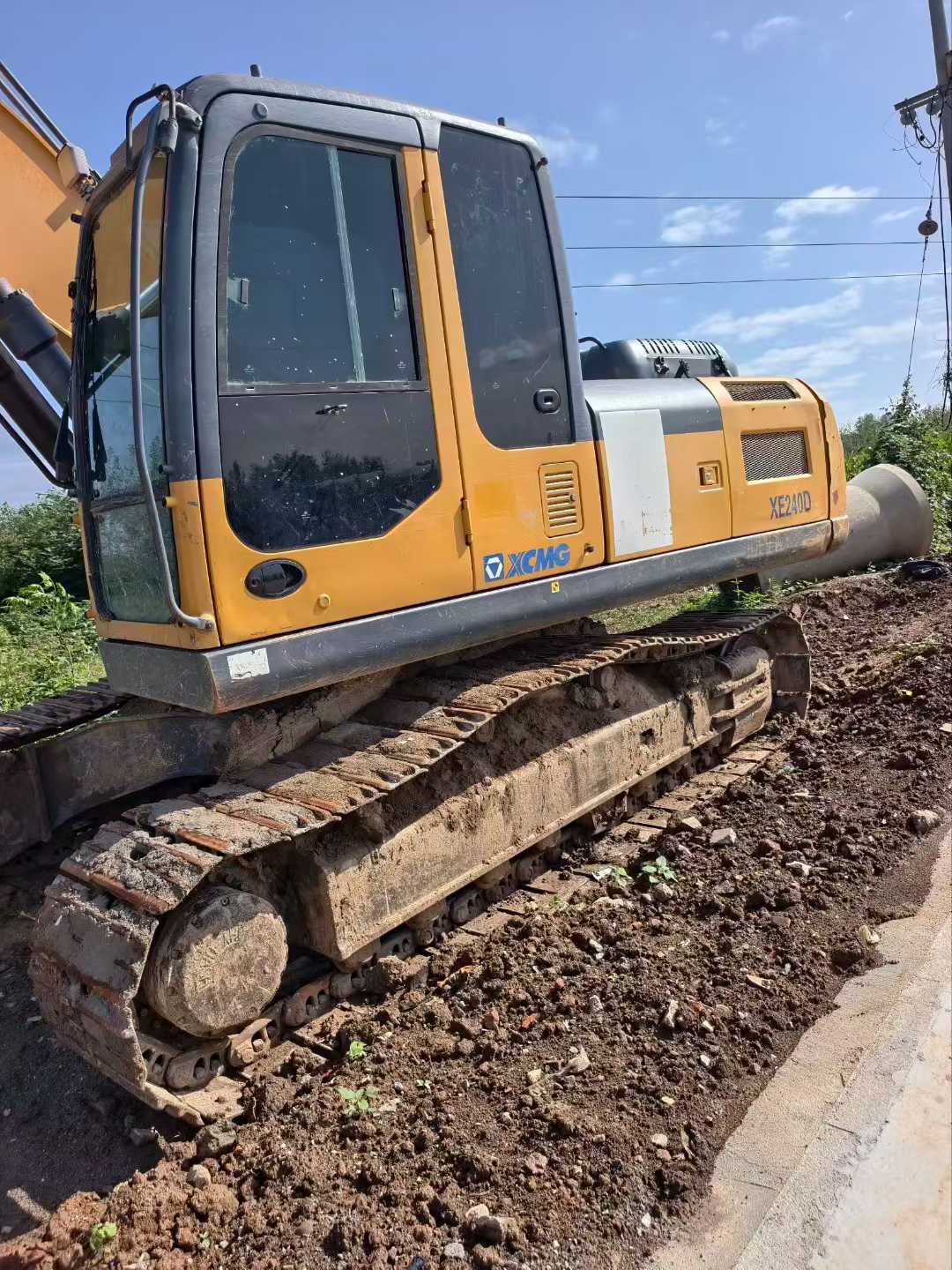 Used XCMG XE215 Excavator 2016 Model / 3