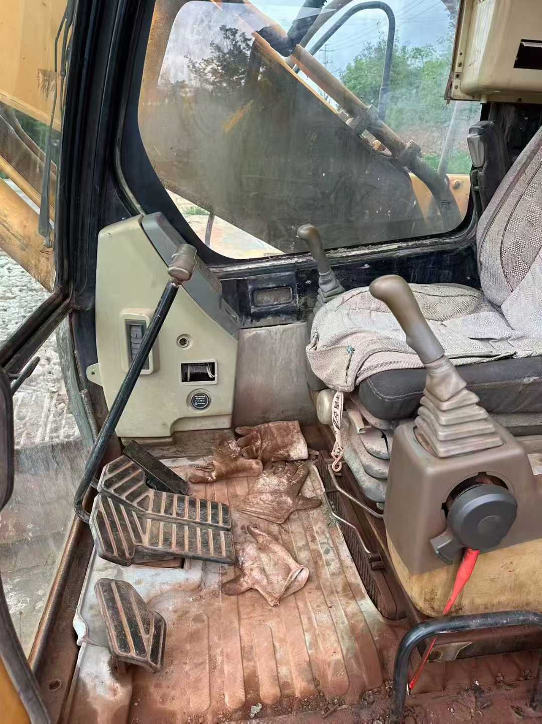 Used Hyundai R225-7 Excavator 2016 Model / 9