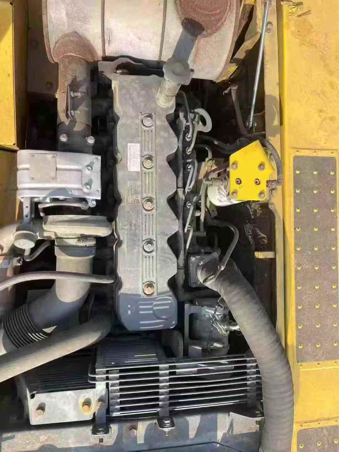 Used Komatsu PC240-11M0 Excavator 2016 Model / 9