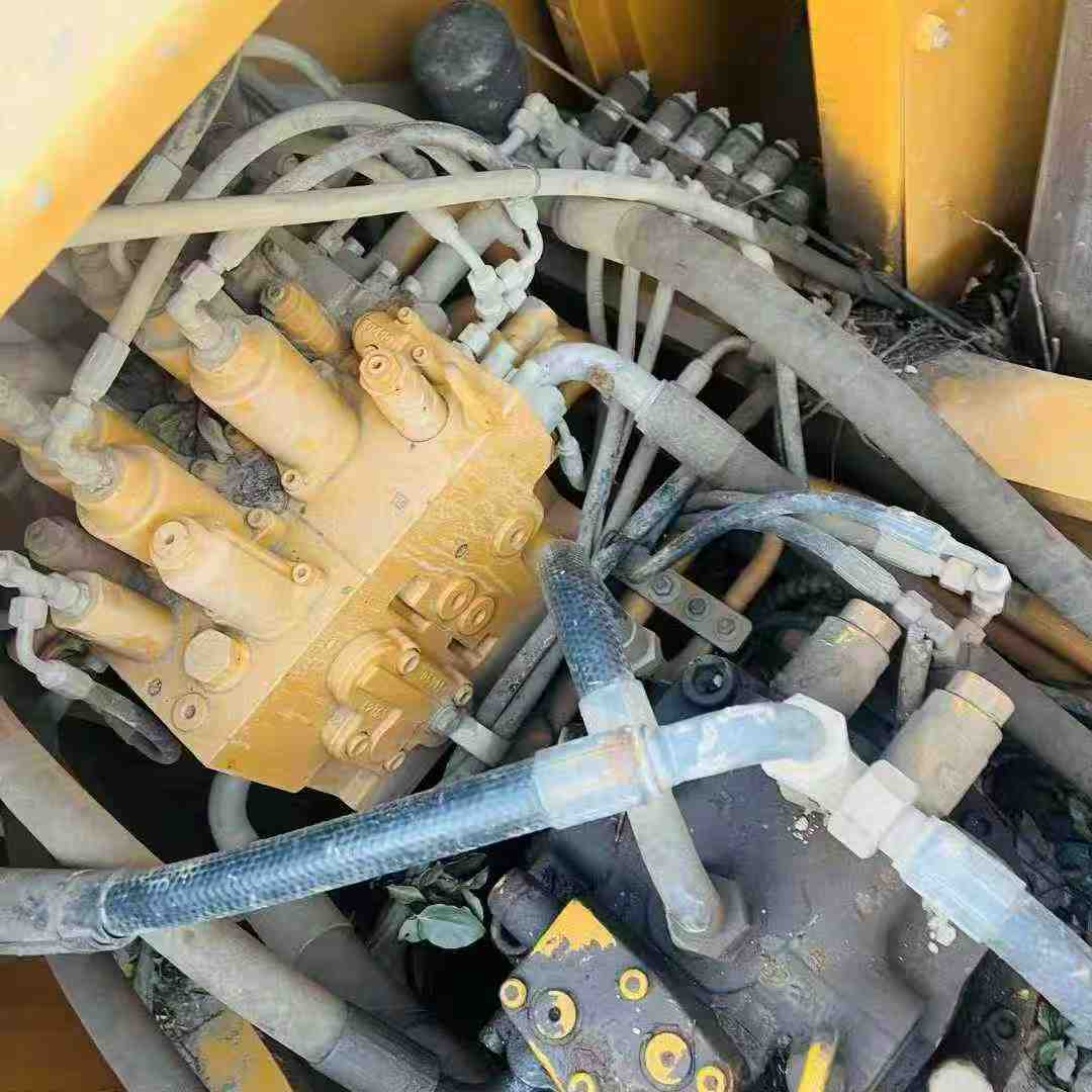 Used Sany SY215W Excavator 2016 Model / 7