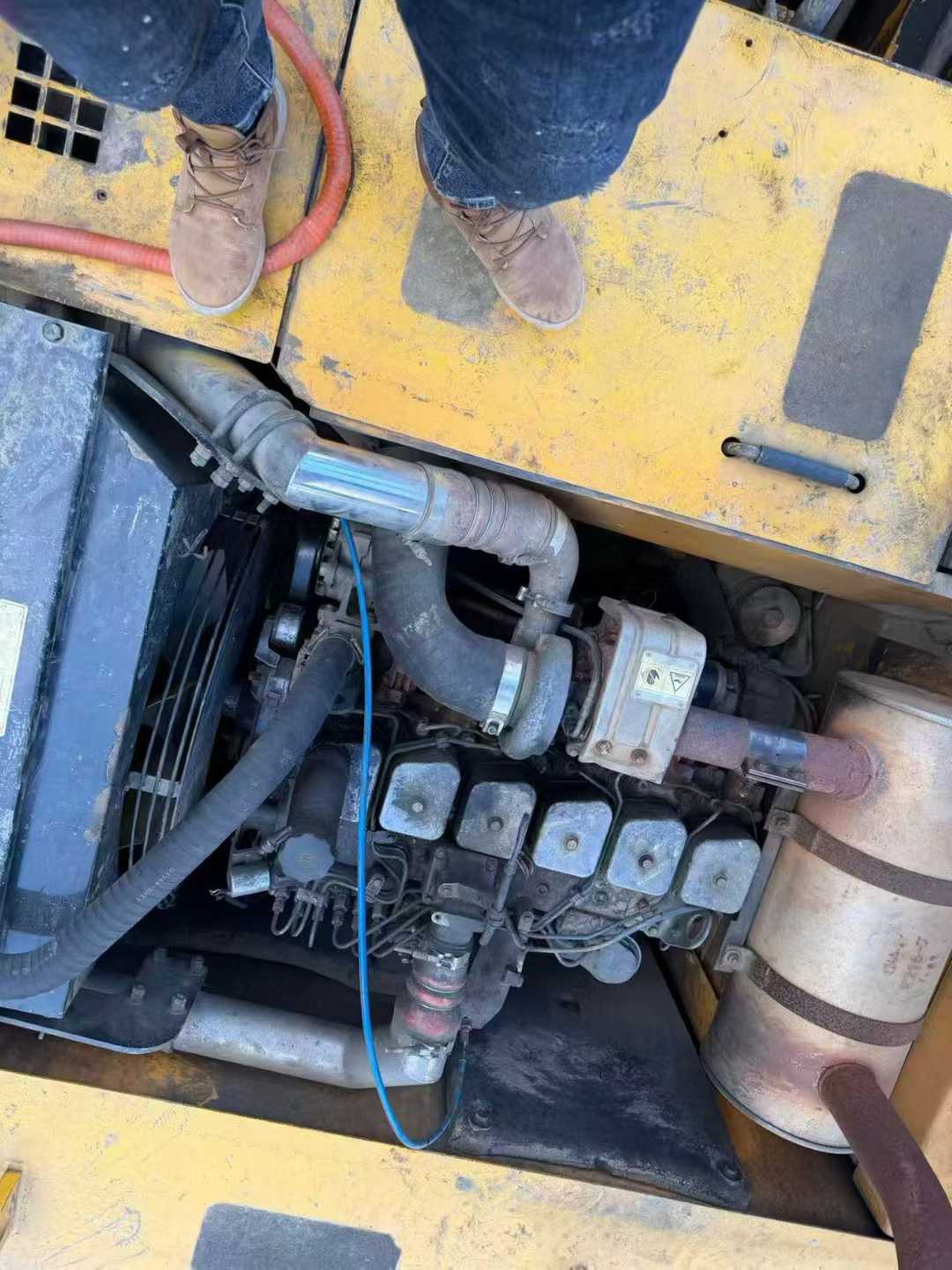 Used Hyundai R215-7 Excavator 2016 Model / 5