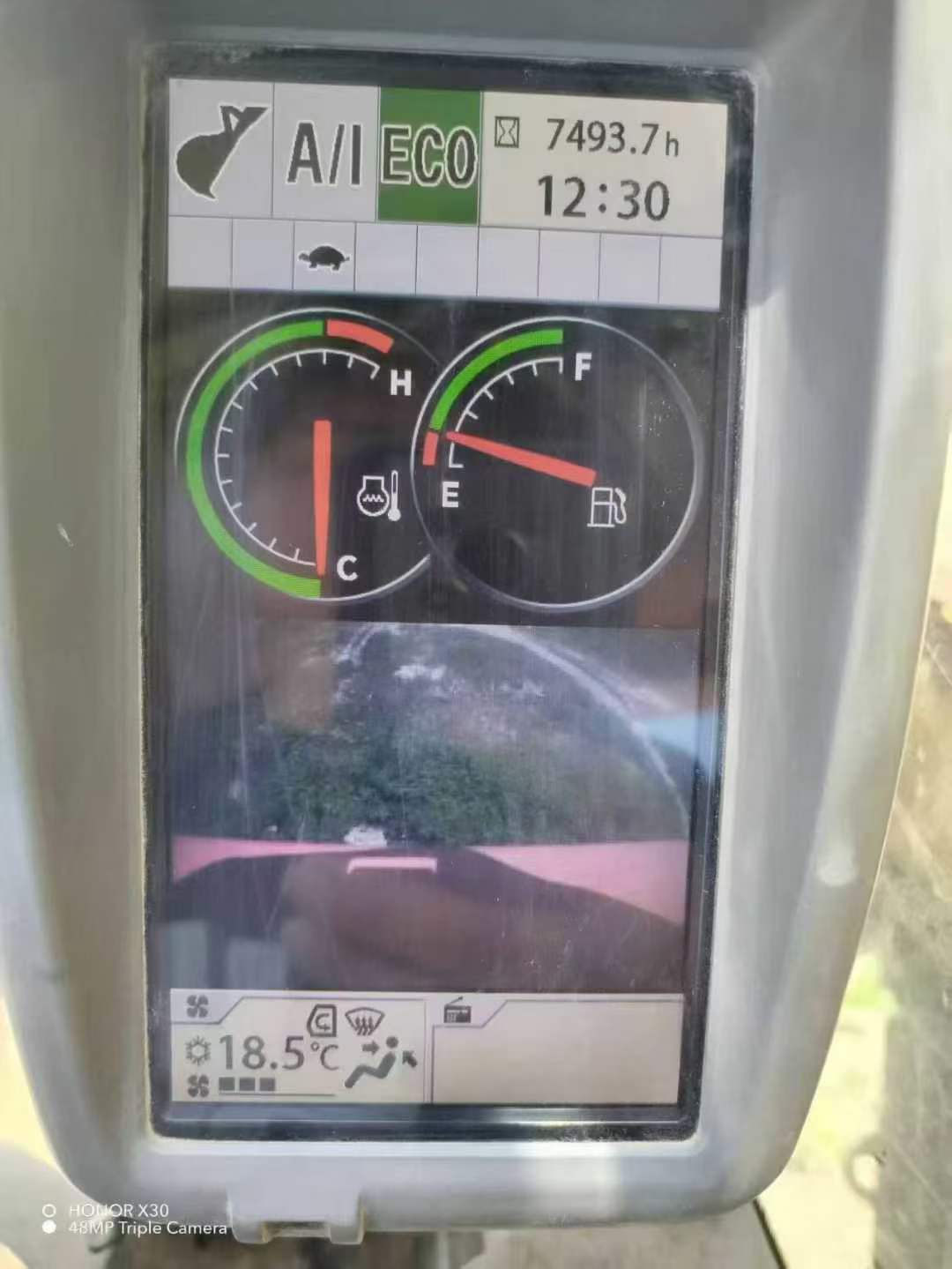 Used Hitachi ZAXIS200 Excavator 2017 Model / 9