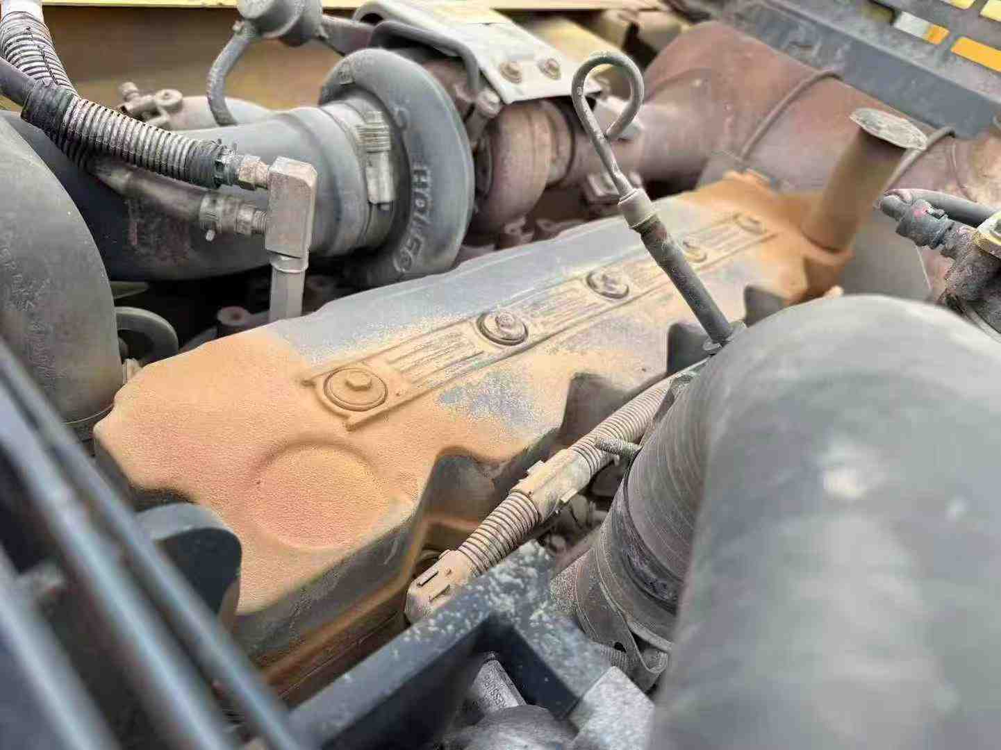 Used Komatsu PC220 Excavator 2019 Model / 3