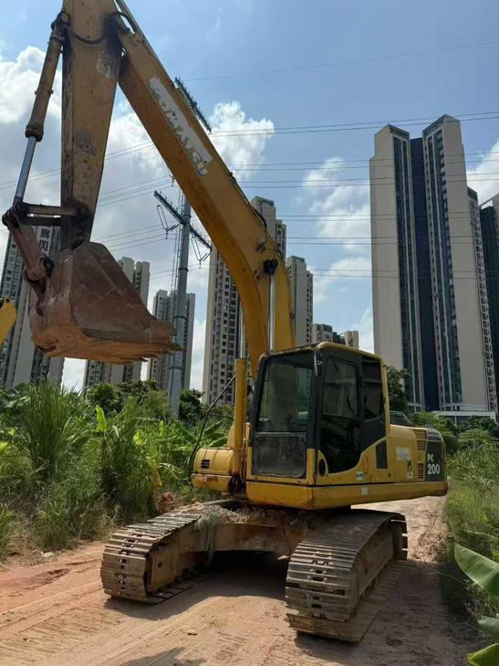 Buy Komatsu PC850 Used Excavator / 1