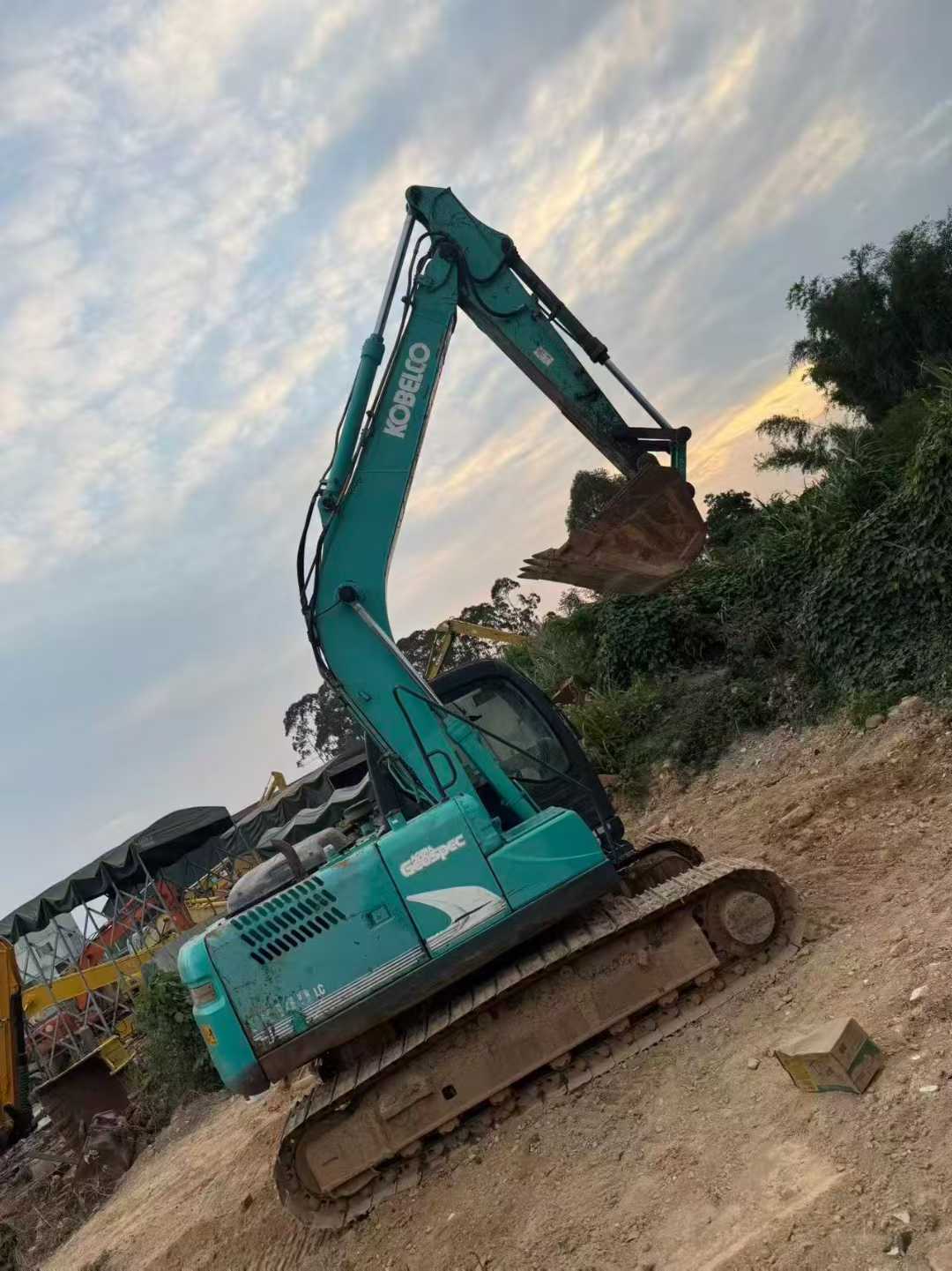 Used Kobelco SK140 Excavator 2016 Model / 4