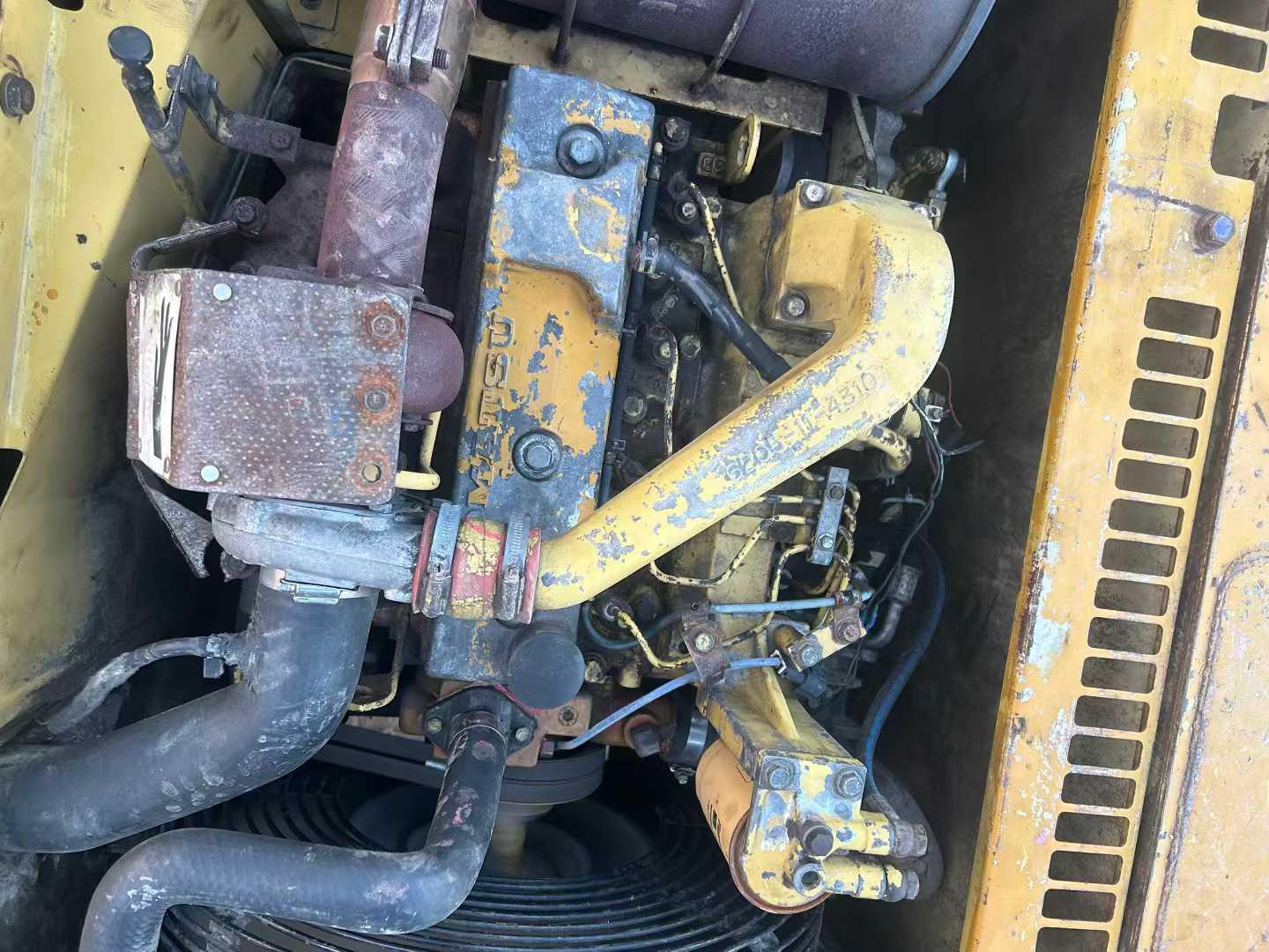 Used Komatsu PC120-6 Excavator 2016 Model / 9