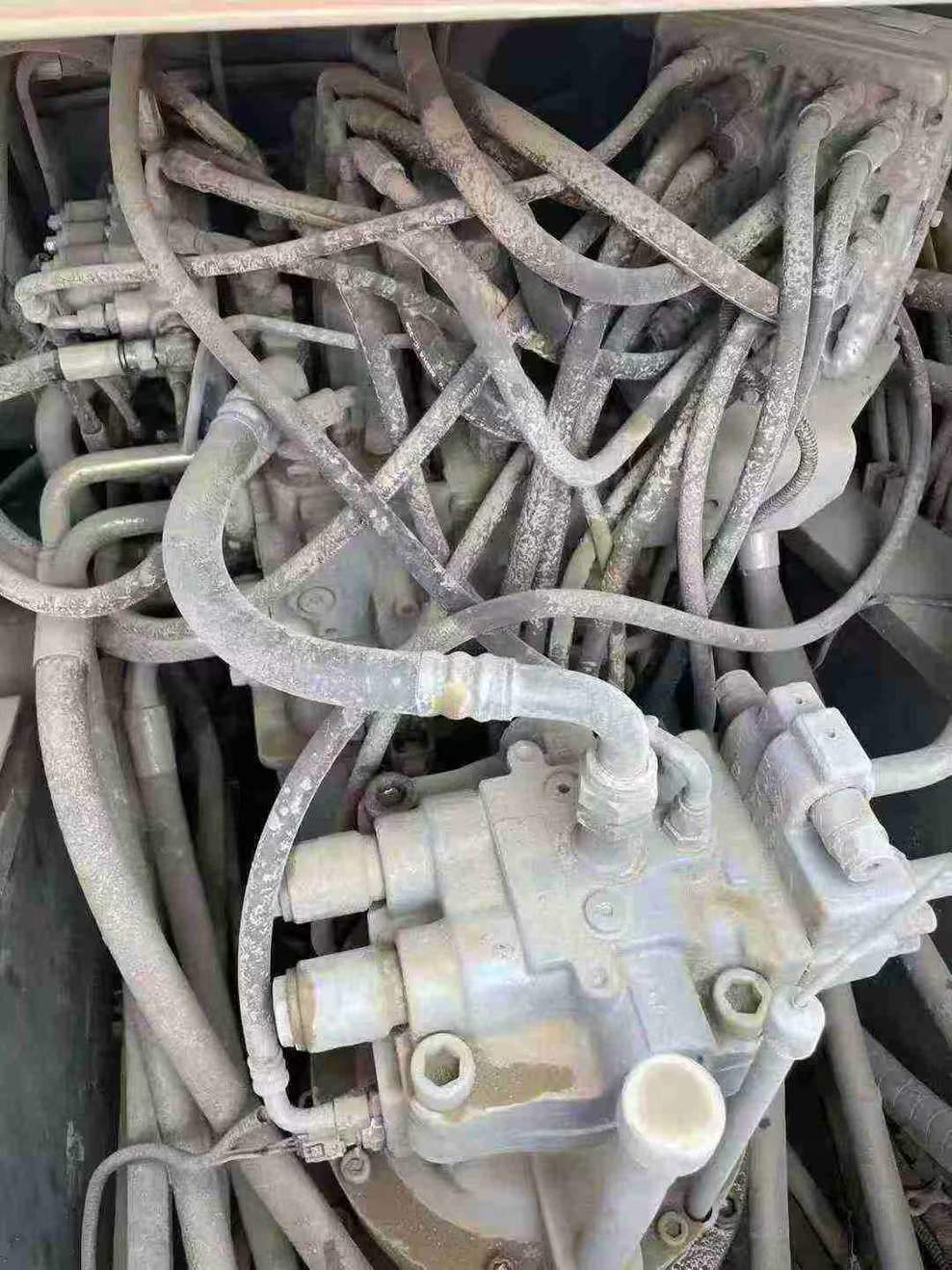 Used Hitachi ZAXIS200 Excavator 2016 Model / 8