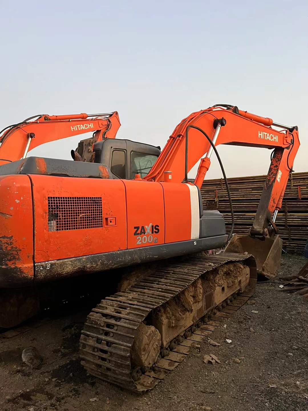 Used Hitachi ZX200-3G Excavator 2012 Model / 2