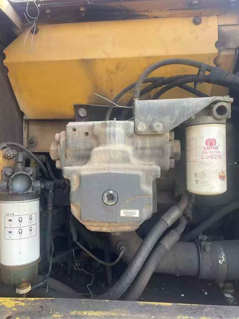 Used Komatsu PC200-8 Excavator 2016 Model / 2