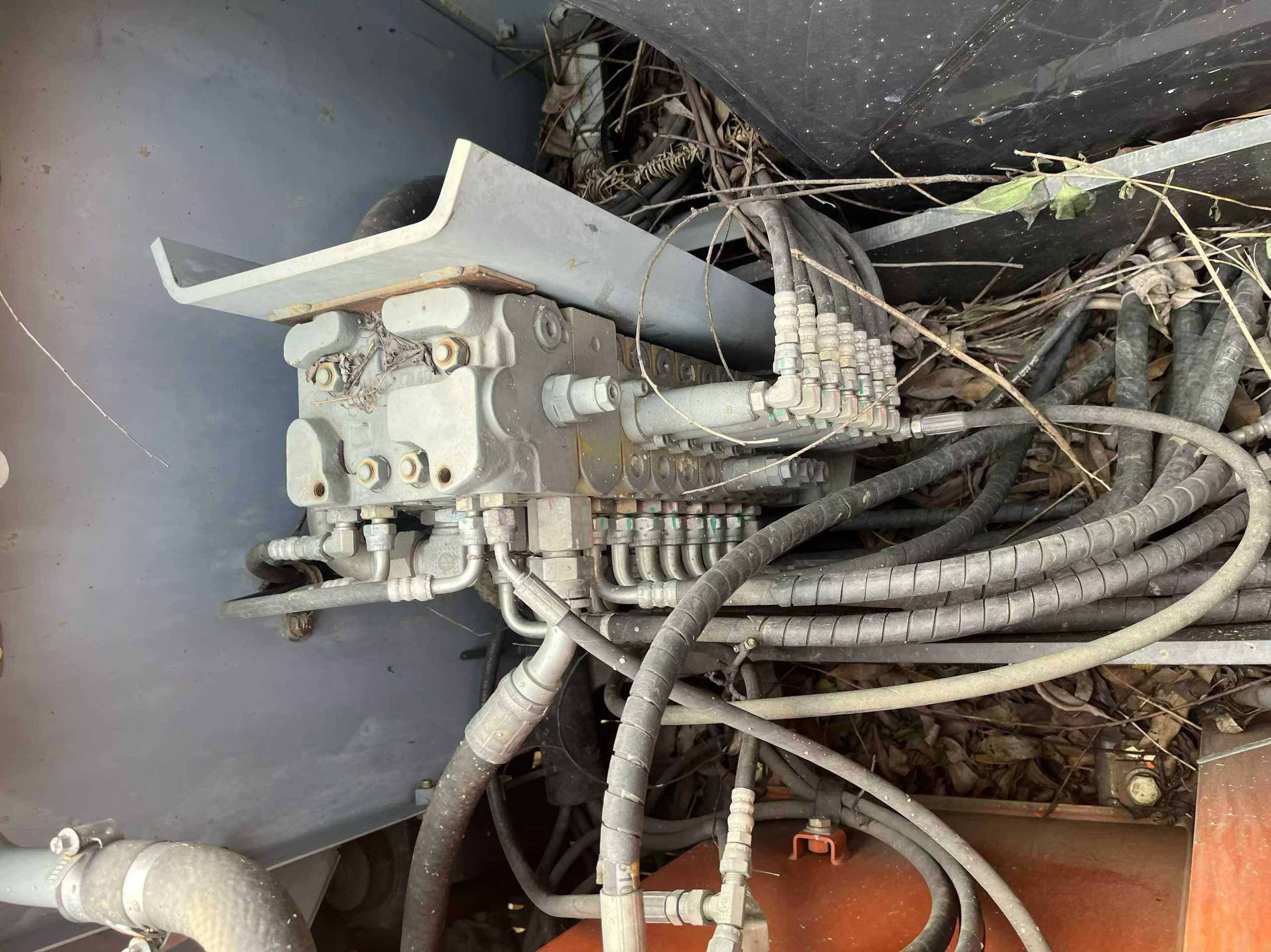 Used Hitachi ZX60 Excavator 2021 Model / 4