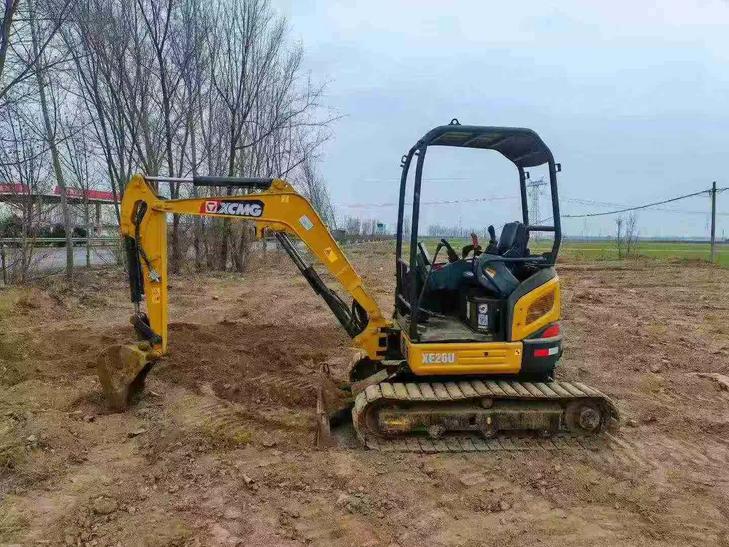 Buy XCMG XE26U Used Excavator / 1