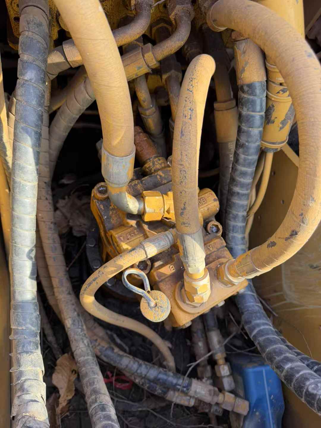 Used Caterpillar CT18 Excavator 2016 Model / 3