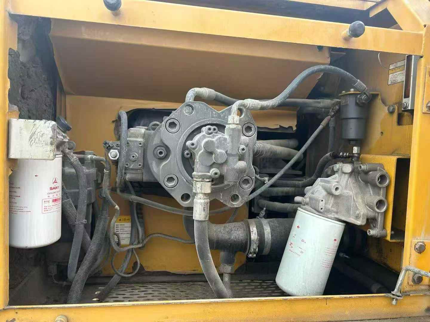 Used Sany SY200H Excavator 2020 Model / 6