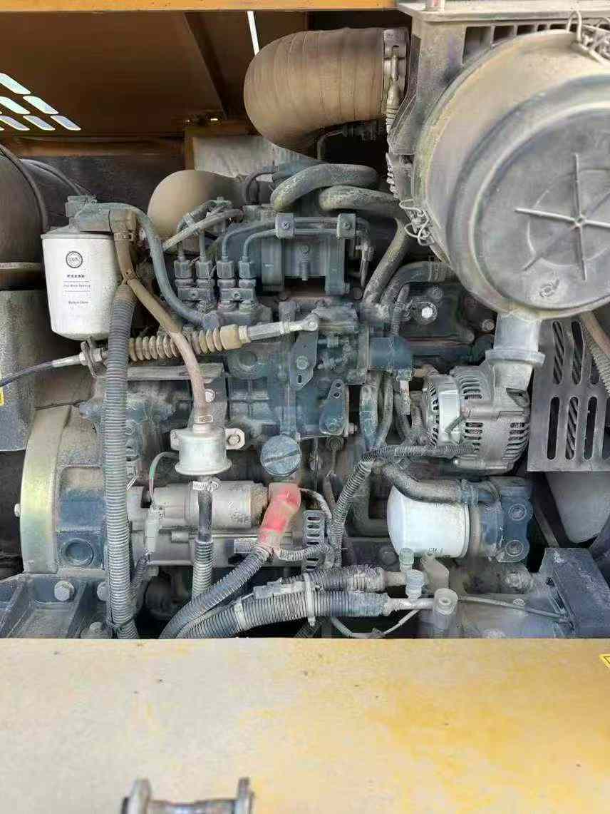 Used XCMG XE75C Excavator 2018 Model / 6