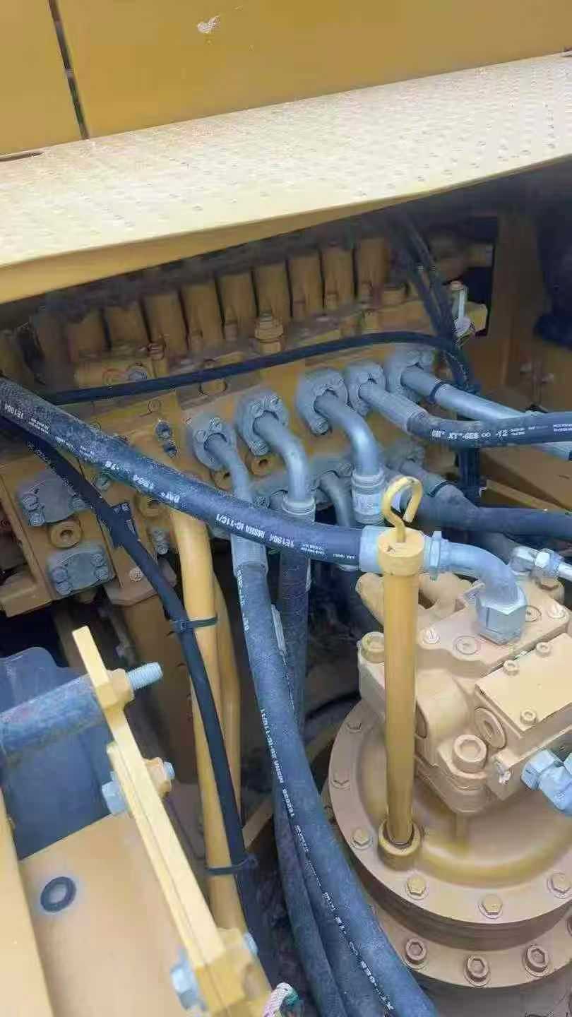 Used Caterpillar 320GC Excavator 2020 Model / 3