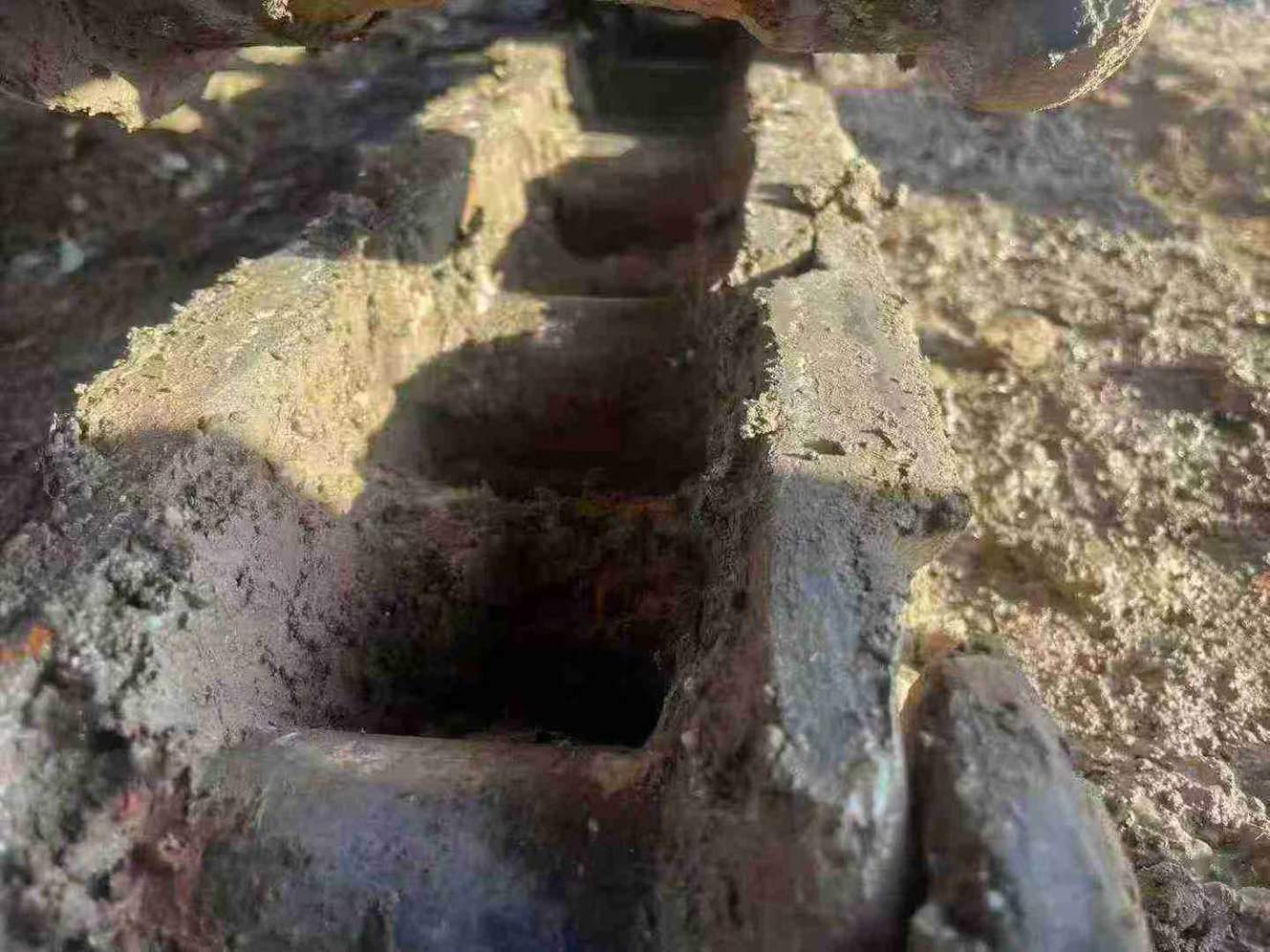 Used Hitachi ZAXIS200 Excavator 2016 Model / 7