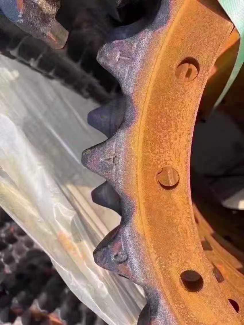 Used Caterpillar 323 Excavator 2016 Model / 4