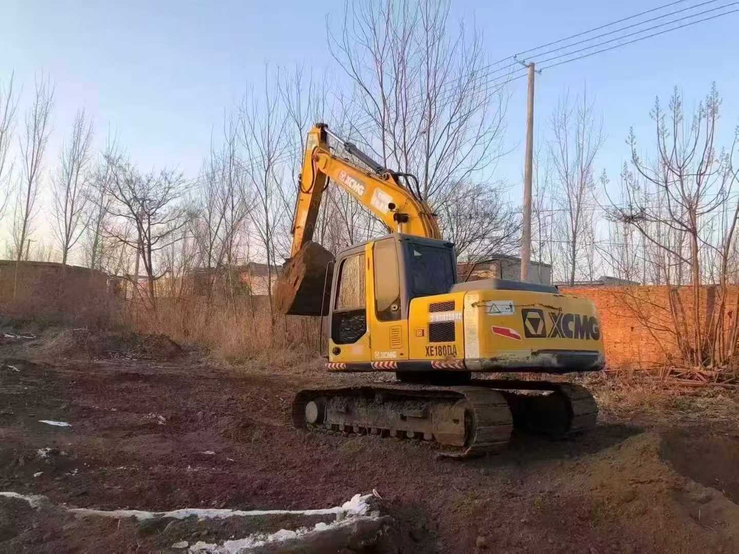 Used XCMG XE150 Excavator 2016 Model / 8