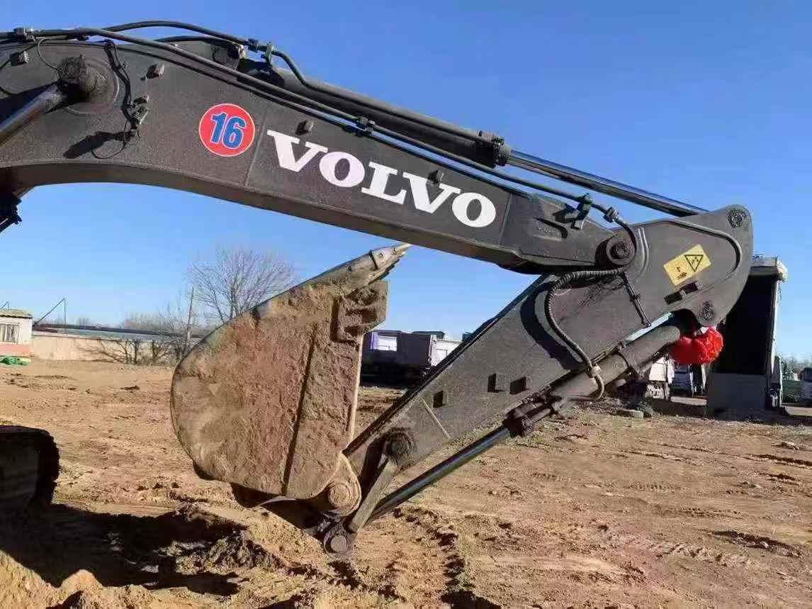 Used Volvo EC60D Excavator 2016 Model / 8
