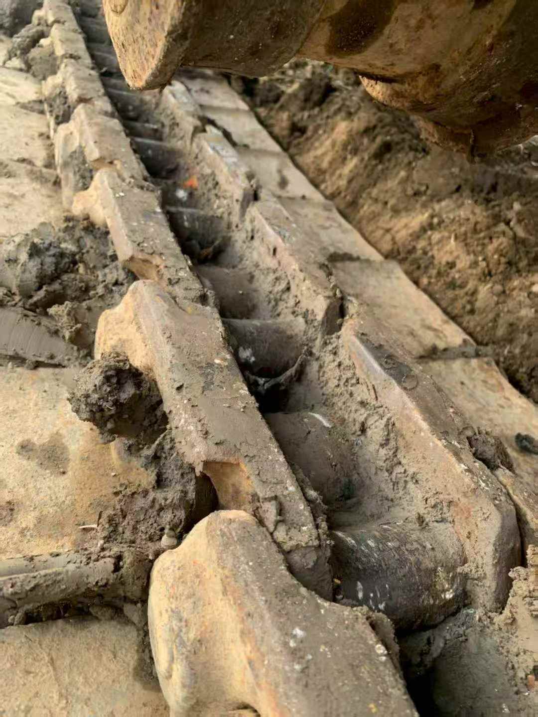 Used Komatsu PC200-8N1 Excavator 2016 Model / 7