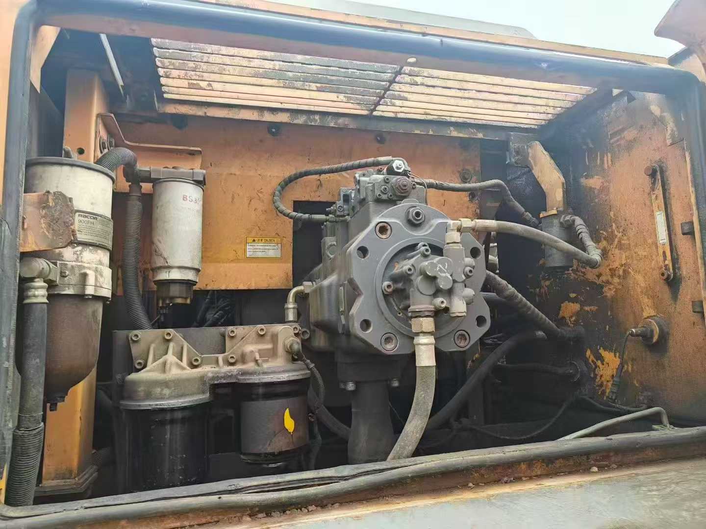 Used Sany SY465H Excavator 2013 Model / 4