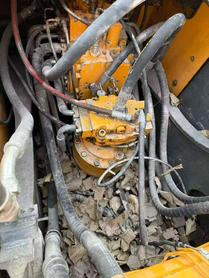 Buy Hyundai R215-7 Used Excavator / 4 Used Hyundai R215-7 Excavator 2014 Model / 4