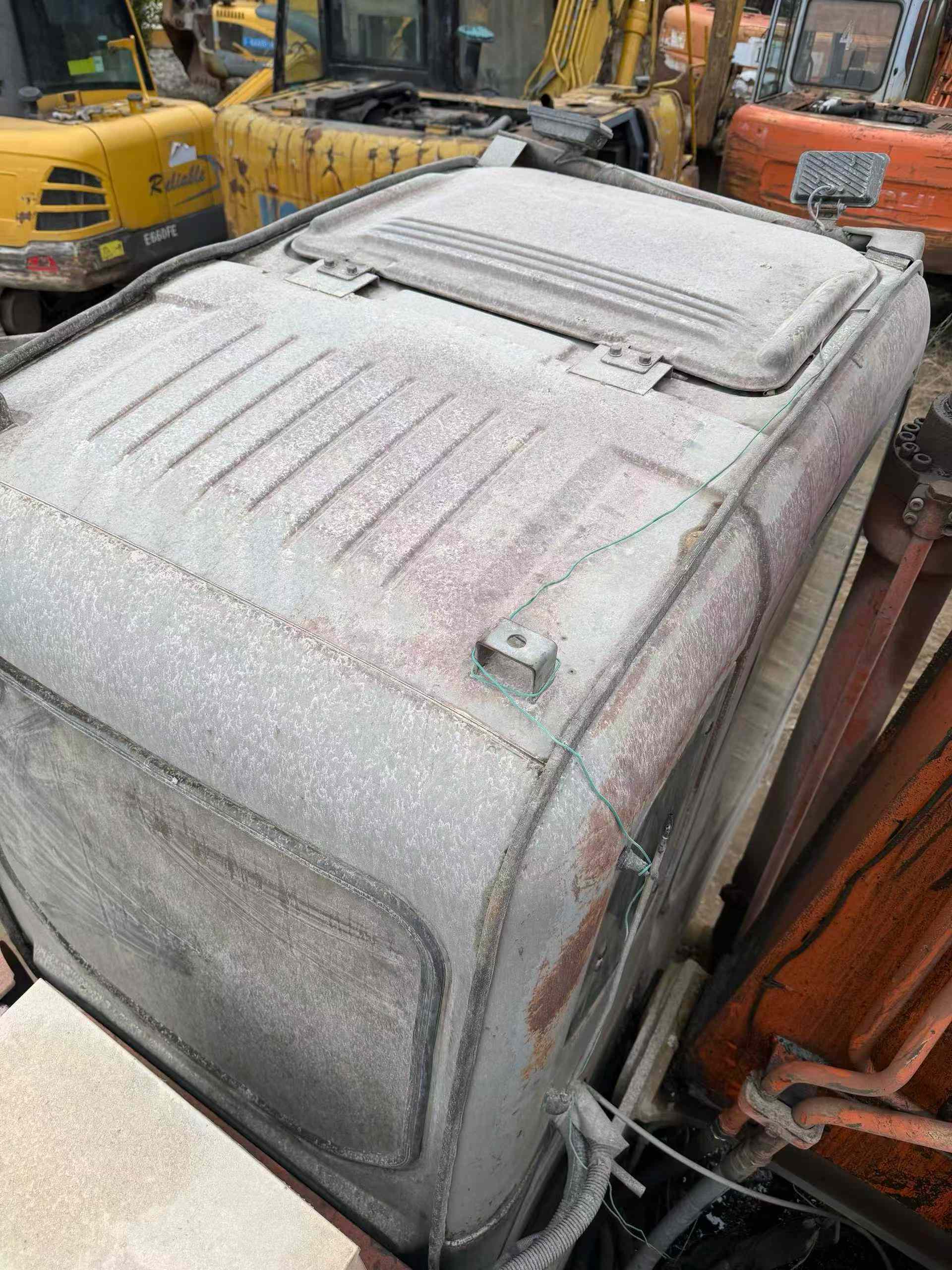 Used Hitachi ZAXIS200 Excavator 2016 Model / 9