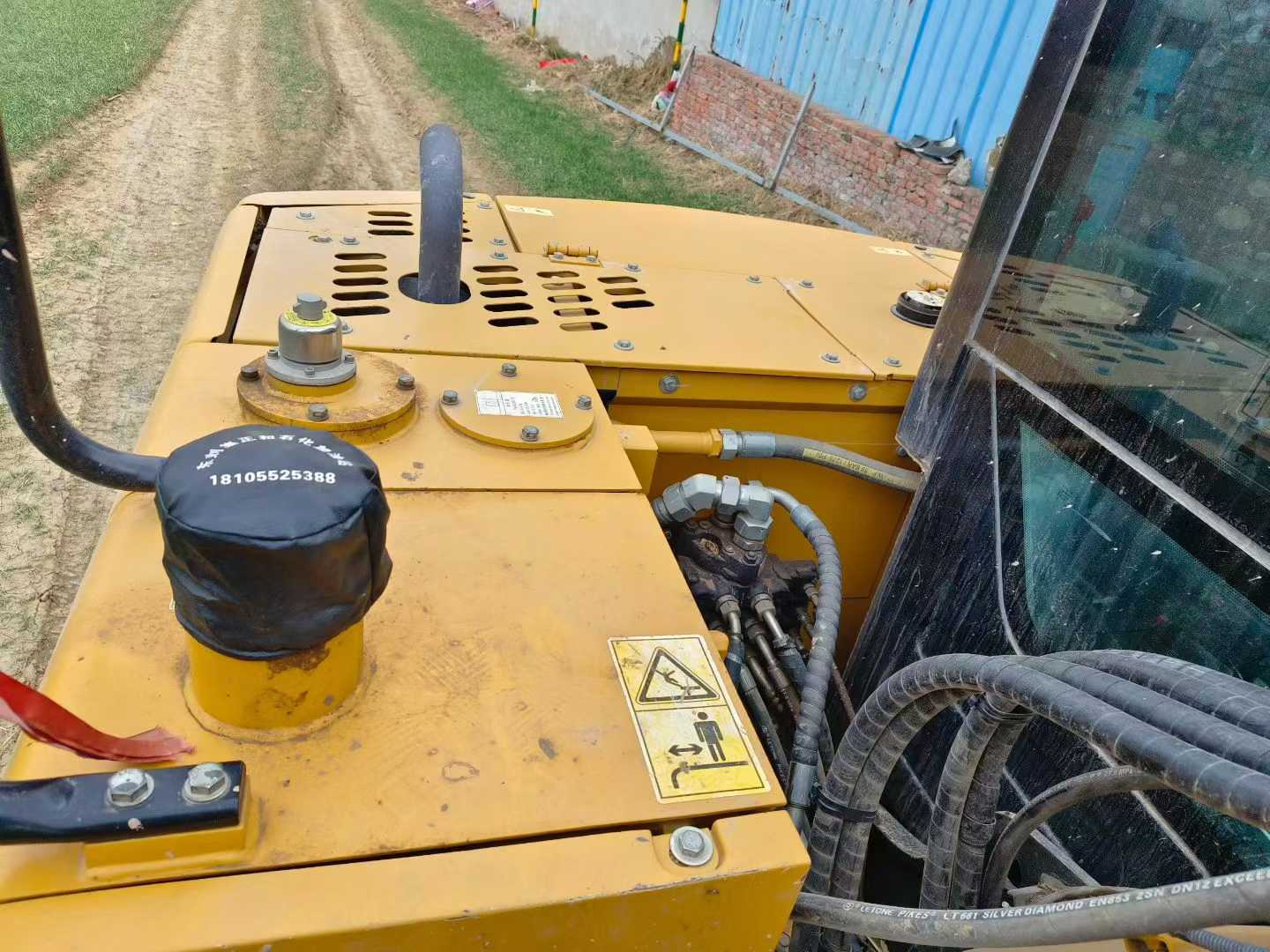 Used Sany SY75 Excavator 2022 Model / 4