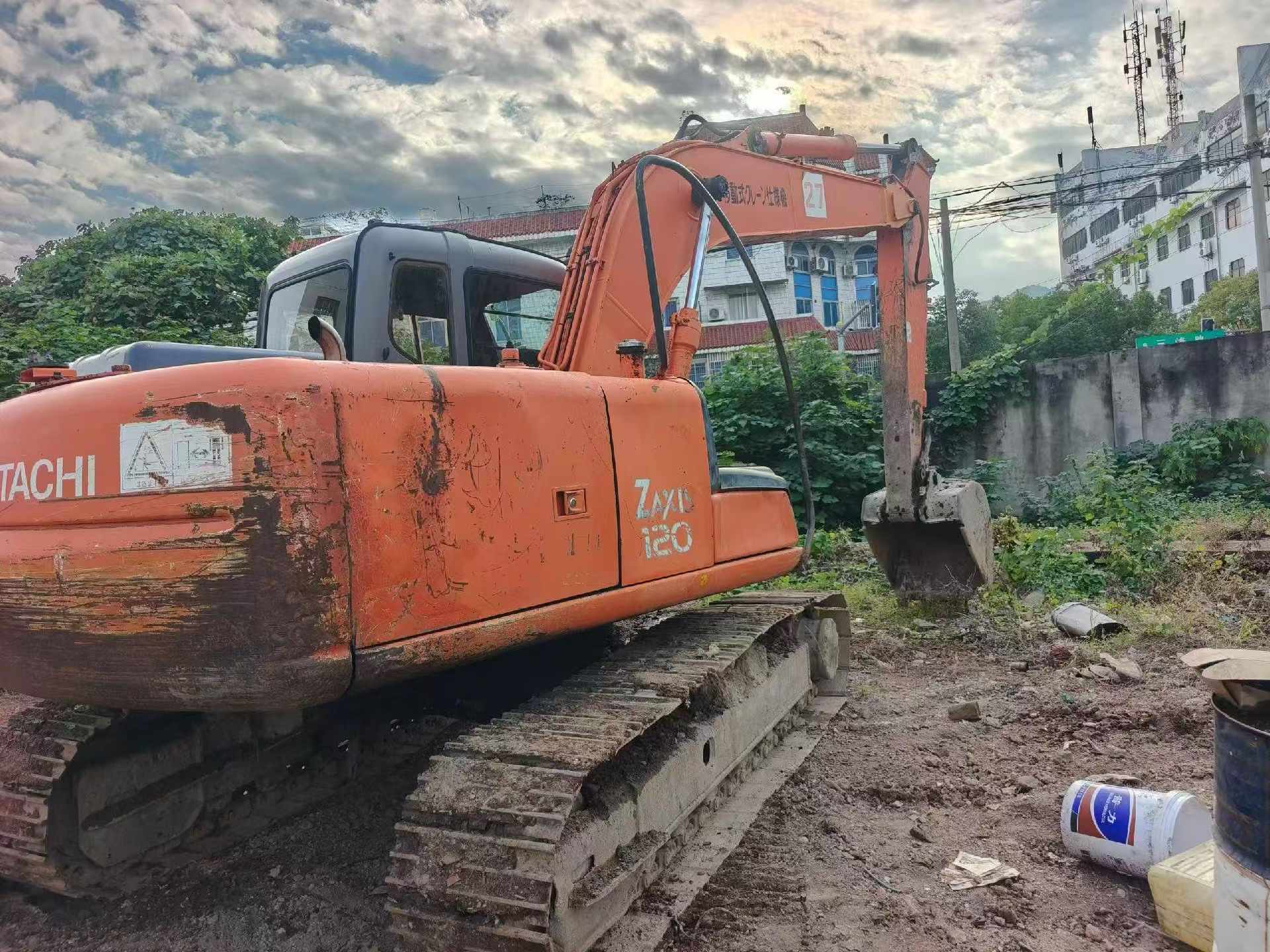 Used Hitachi ZX120 Excavator 2016 Model / 3