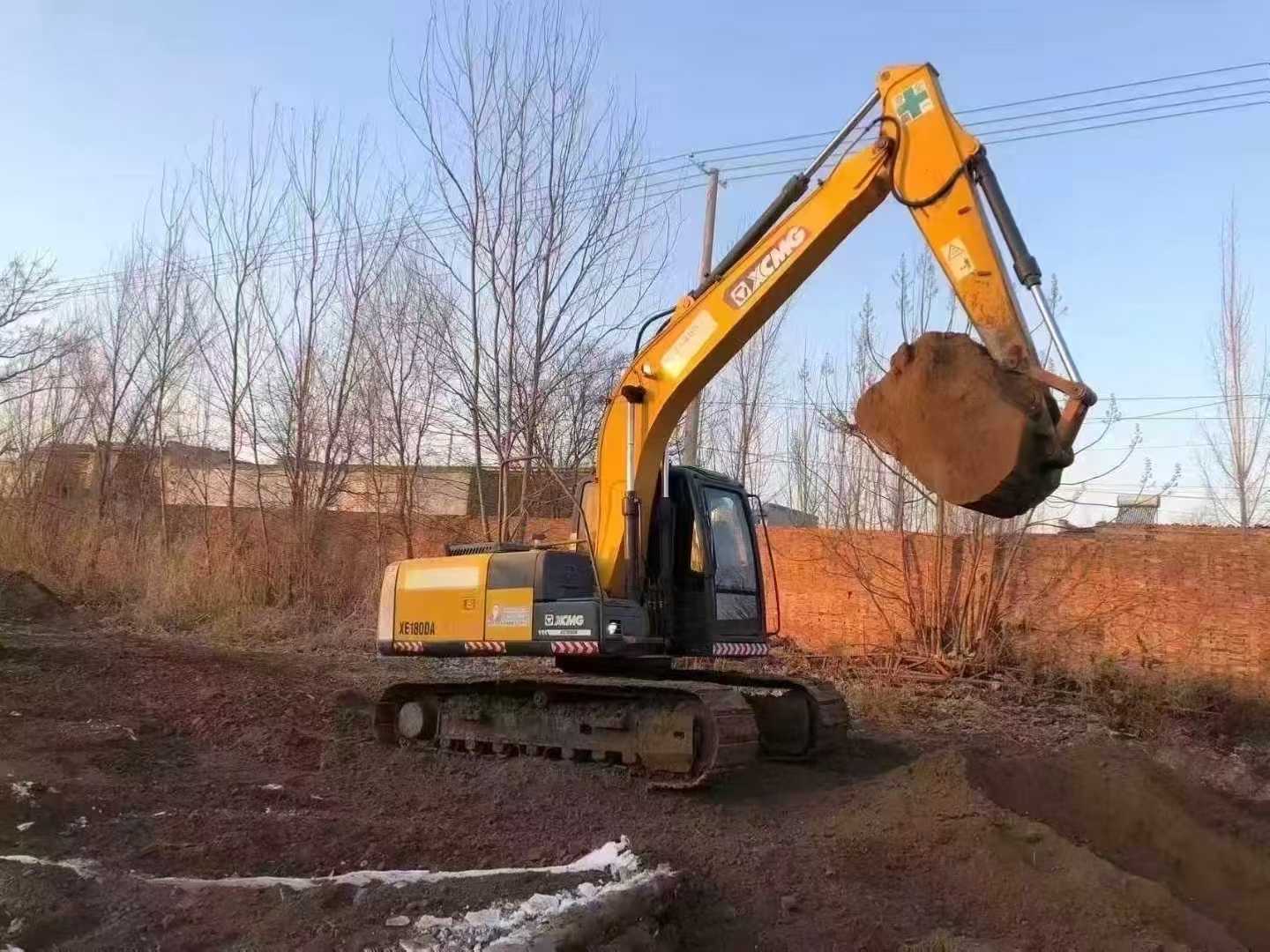Used XCMG XE150 Excavator 2016 Model / 3