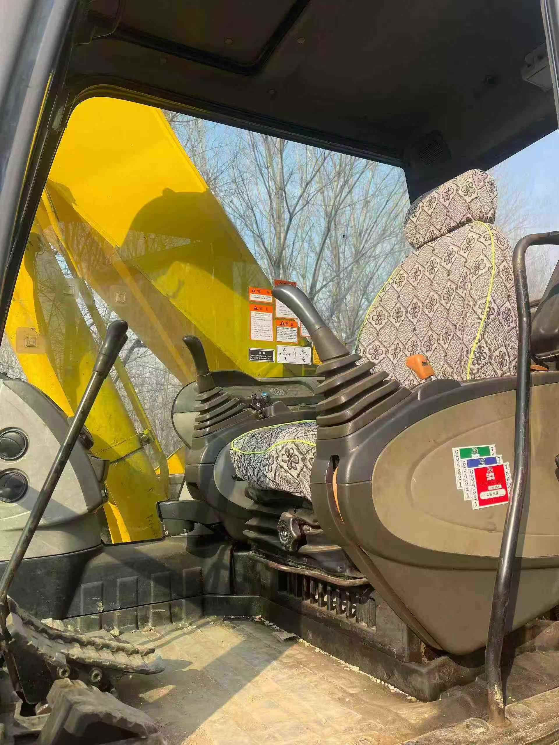 Used Sumitomo SH210A5 Excavator 2016 Model / 6