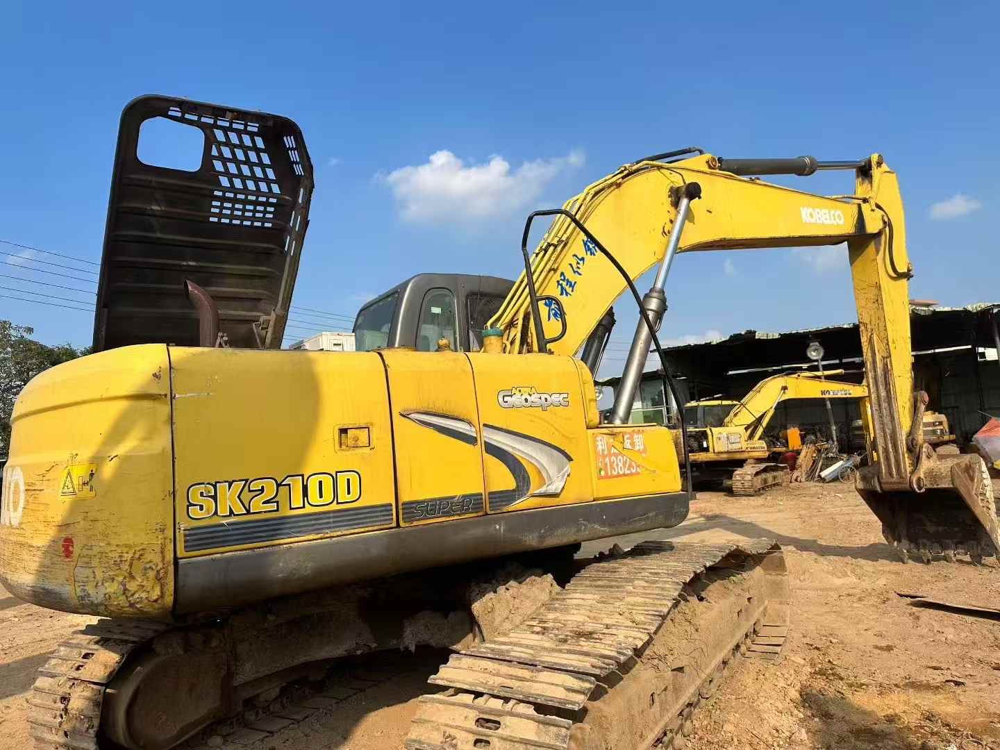 Used Kobelco SK210 Excavator 2016 Model / 3