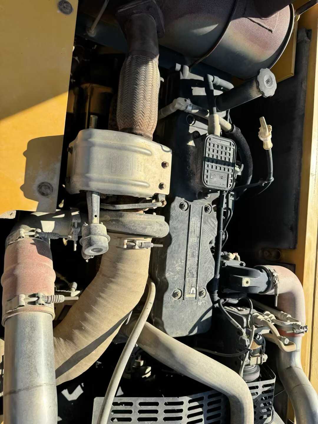 Used XCMG LW200 Excavator 2016 Model / 9